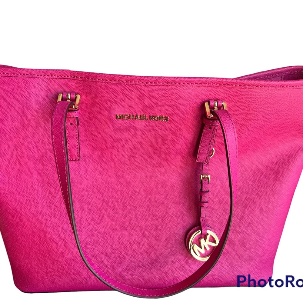 Michael Kors tote, hot pink, excellent used condition